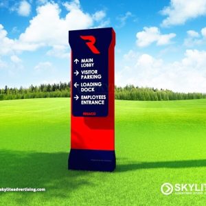 Custom-made Regaco Directional Sign