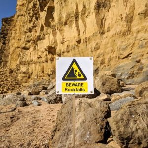 Mining Site Safety Sign- Rockfall Hazard